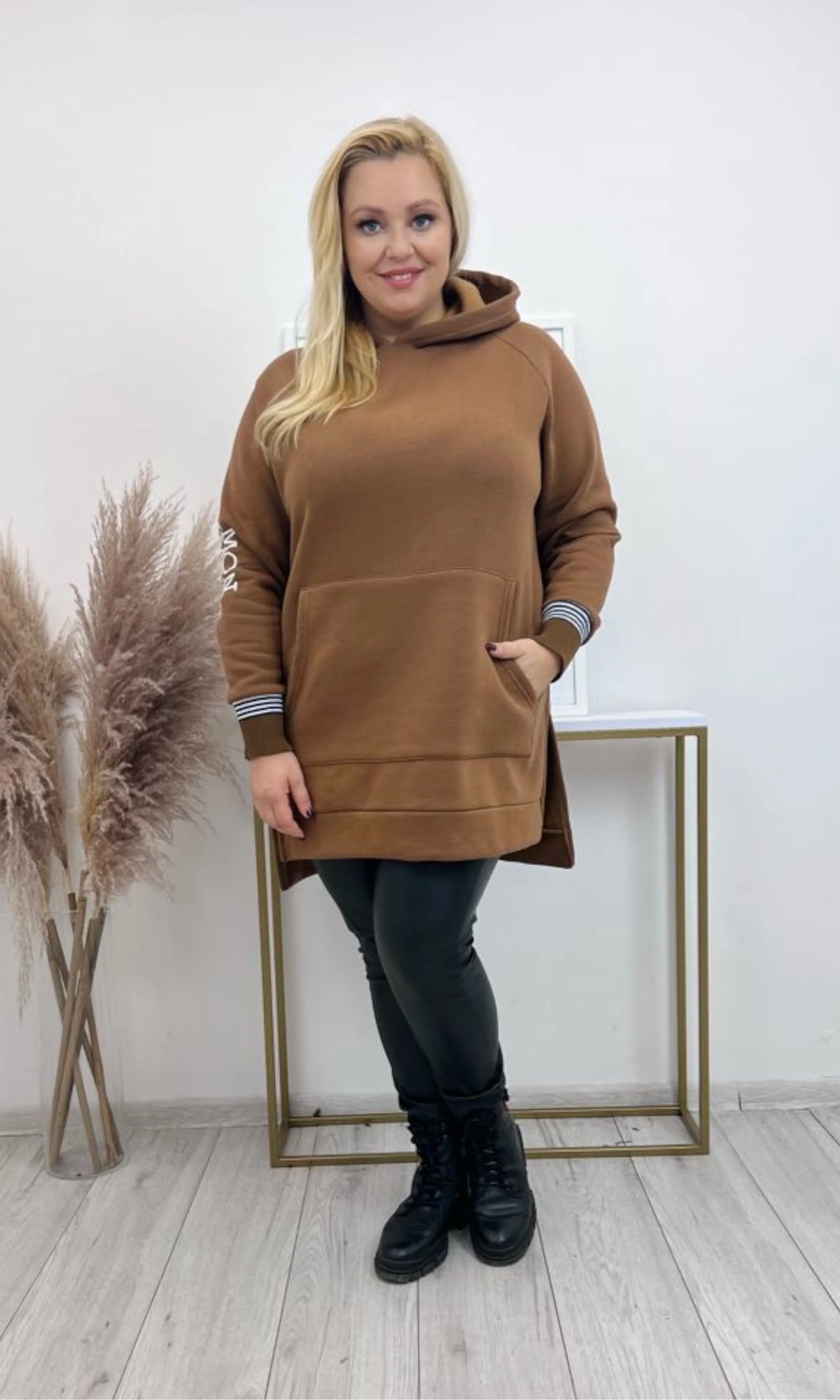 PLUSSIZE Trui Bruin